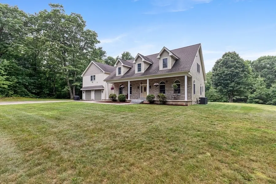 730 Scott Rd, Oakham, MA 01068 - #2