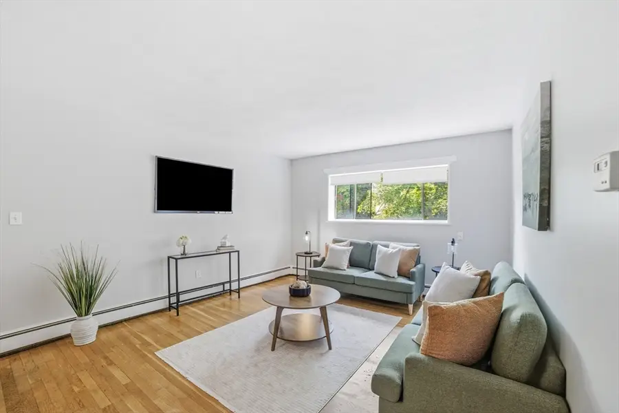 14 Riverside St #2-1, Watertown, MA 02472 - #3