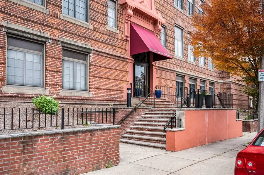 1 Prescott St #206, Boston, MA 02128 - #2