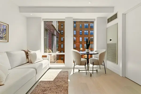 80 Broad St #1009, Boston, MA 02110