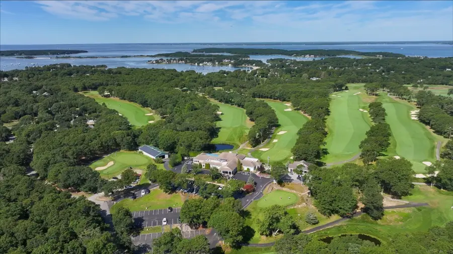 21 Club House Drive, Pocasset, MA 02559 - #3