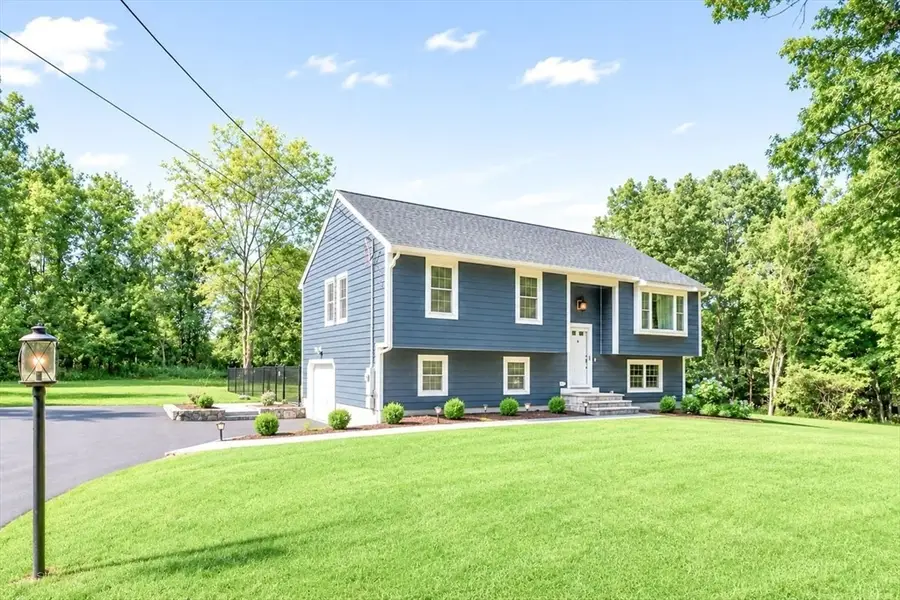 174 Bent St, Franklin, MA 02038 - #3