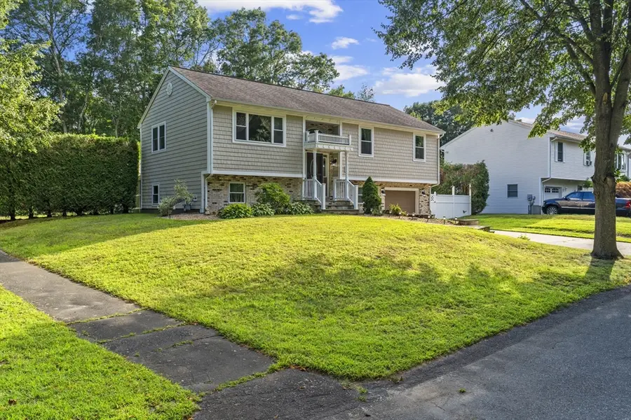 2 Cutter Ln, Dartmouth, MA 02748 - #3