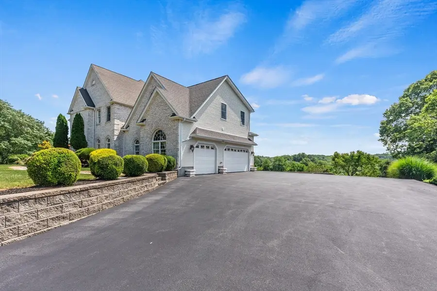 385 Scott Rd, Cumberland, RI 02864 - #3