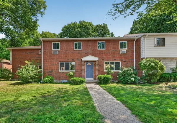 201 Bishop Drive #201, Framingham, MA 01702