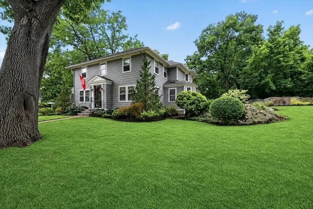 6 Bradford Rd, Hingham, MA 02043 - #1