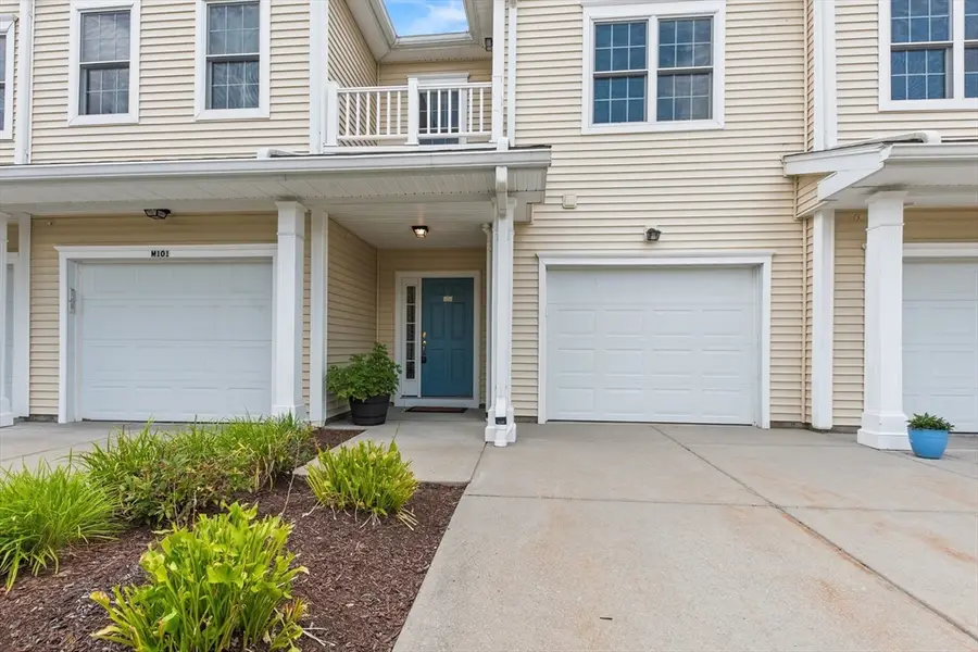631 East St #M202, Mansfield, MA 02048 - #3