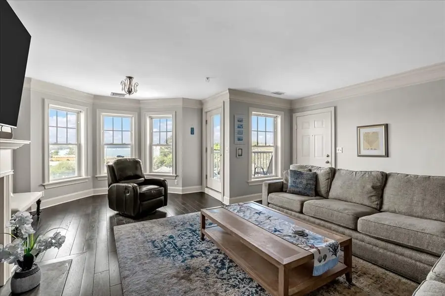 15 Park Ave #302, Hull, MA 02045 - #3