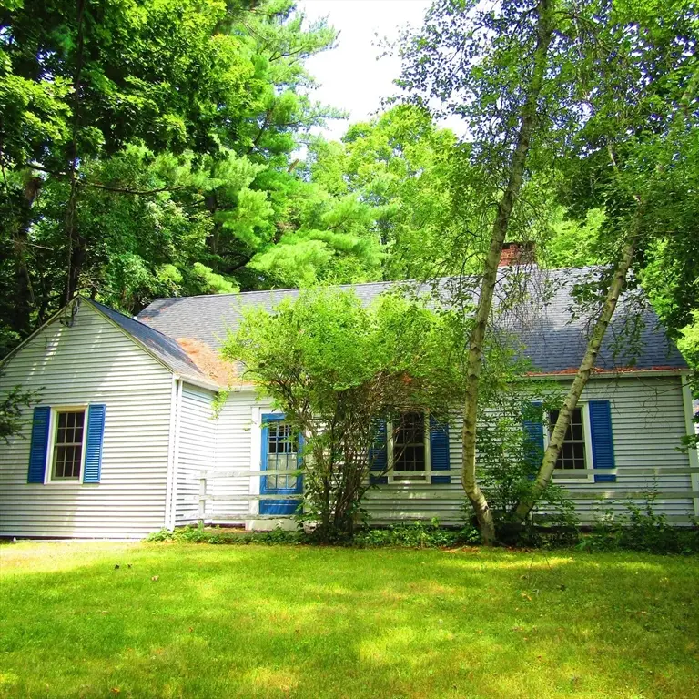 144 West Street, Amherst, MA 01002 - #1