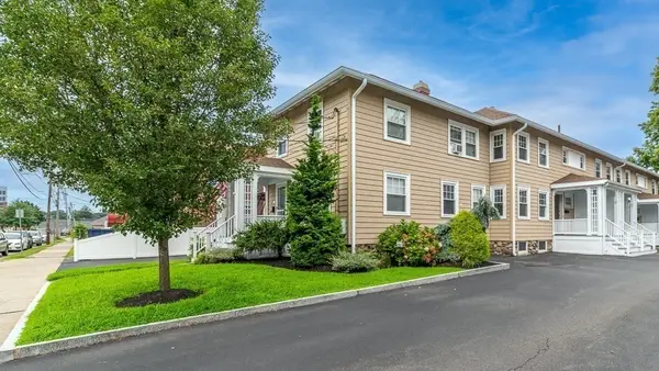 37 Richardson Ave #37A, Wakefield, MA 01880
