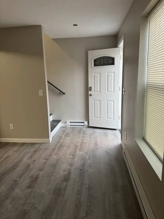 74-82 North St, Southbridge, MA 01550