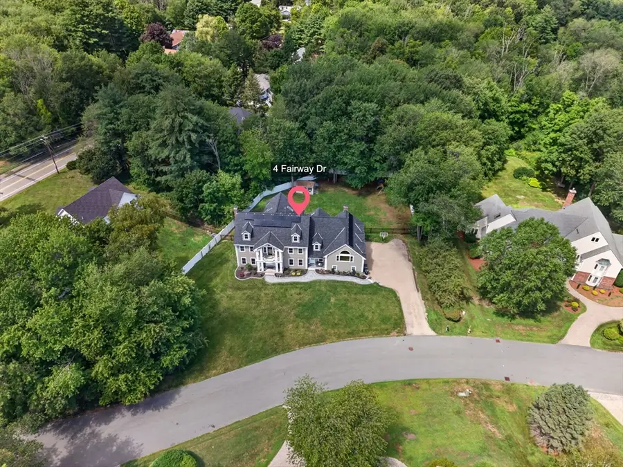 4 Fairway Dr, Andover, MA 01810 - #3