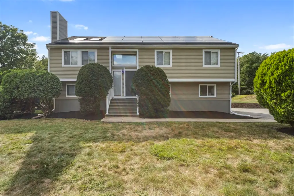 7 Cedar St, Ashland, MA 01721 - #1
