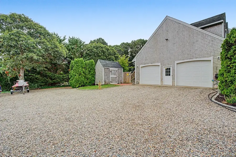12 Gordon Ln, Yarmouth Port, MA 02675 - #2
