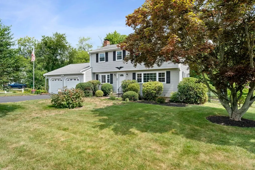 20 Worcester Dr, Norwood, MA 02062 - #1