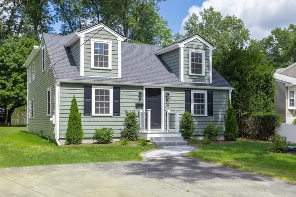 11 Fern St, Natick, MA 01760