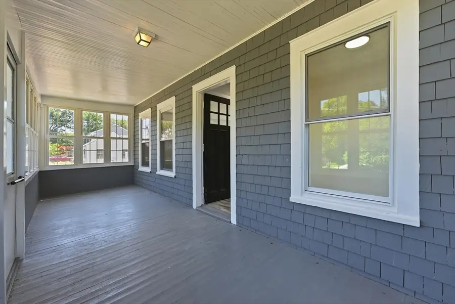 60 Barrison St, Springfield, MA 01109 - #3