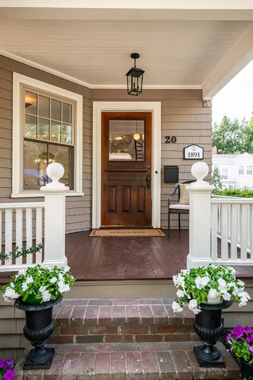 20 Hillside Ave, Medford, MA 02155 - #3