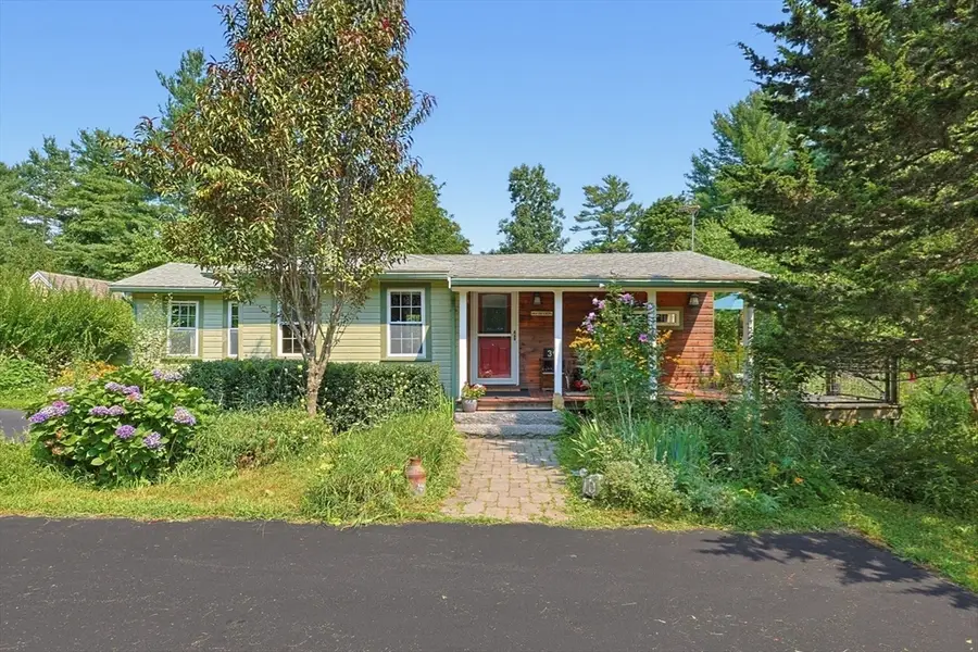 39 Norwood St, Sharon, MA 02067 - #3