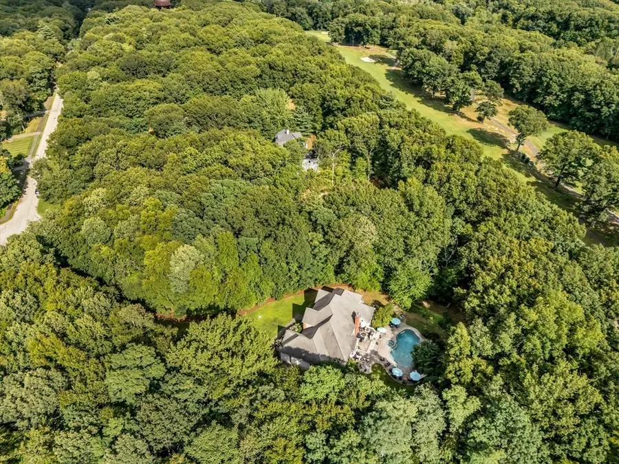 52 Goodnow Ln, Framingham, MA 01702 - #3