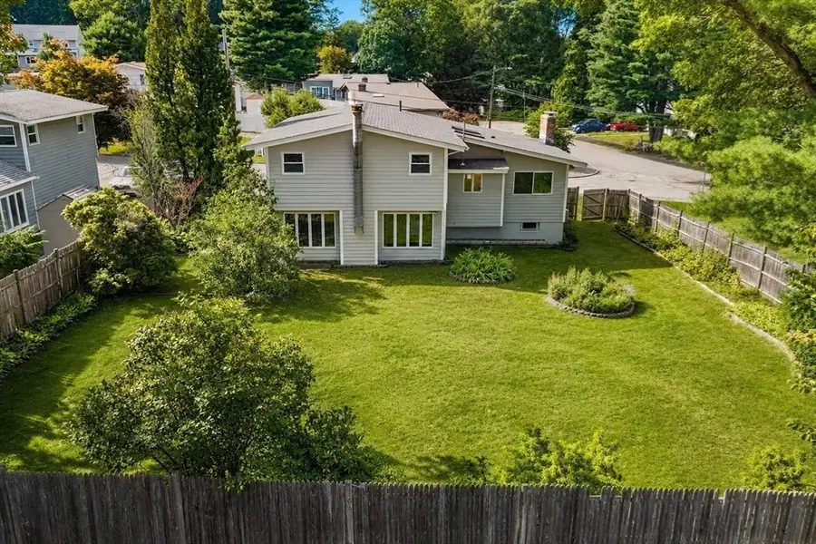 27 Randy Road, Framingham, MA 01701 - #2