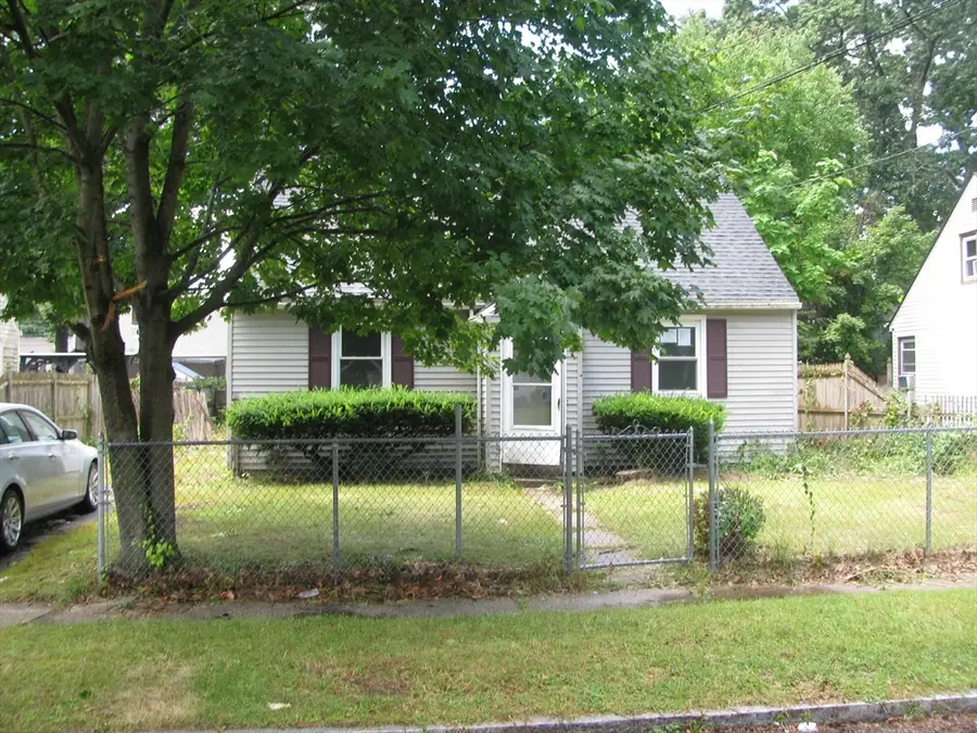 86 Pheland St, Springfield, MA 01109 - #2