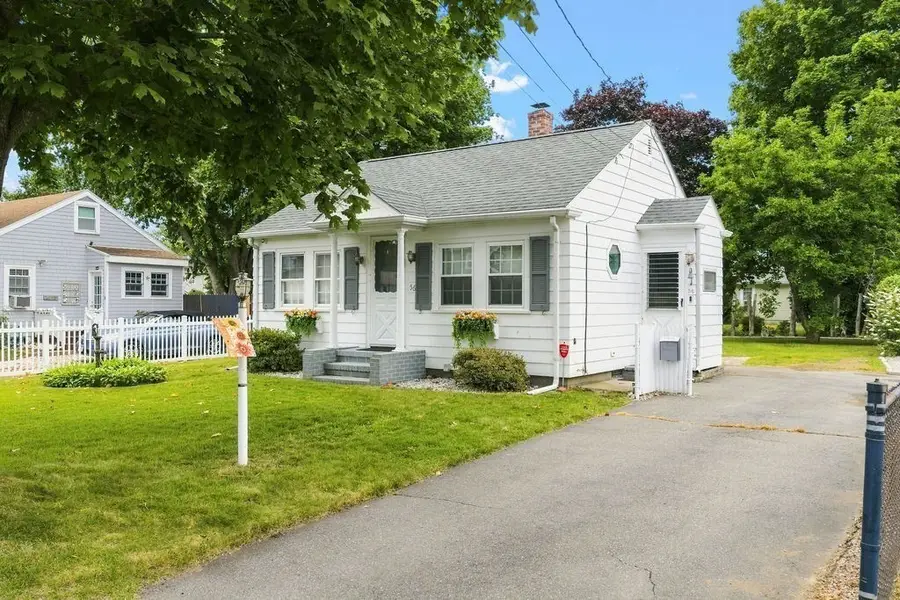 56 Hacker St, Fairhaven, MA 02719 - #2