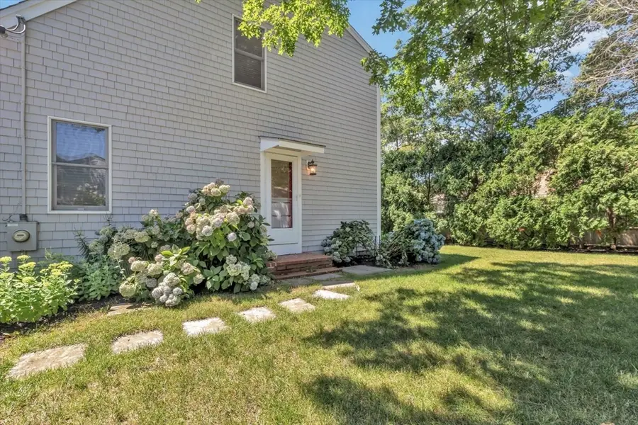 9 Elaine Road, Hyannis, MA 02601 - #3