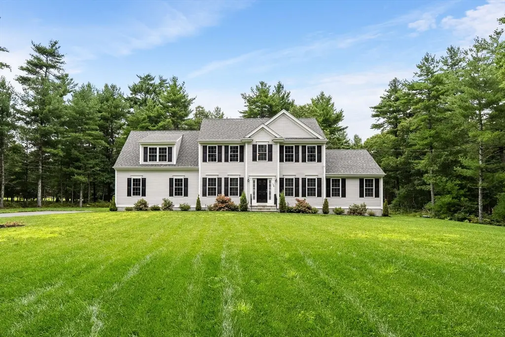 128 Thomas St, Middleboro, MA 02346 - #1
