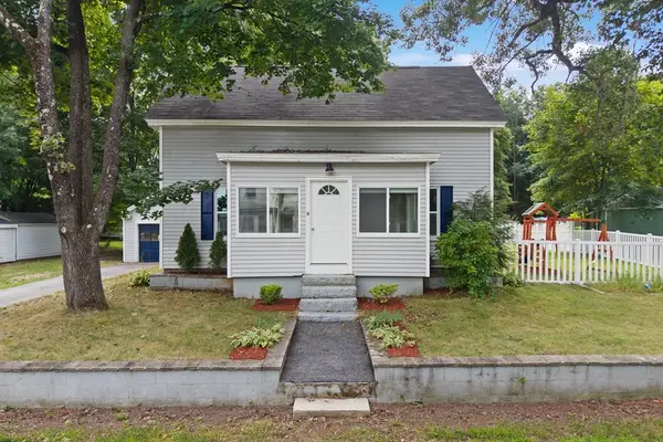 10 Pine St, Westford, MA 01886