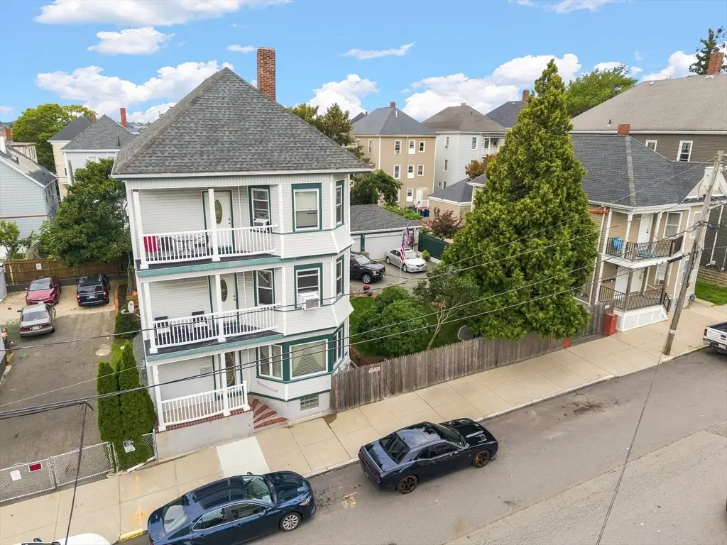 33 George St, New Bedford, MA 02744 - #1