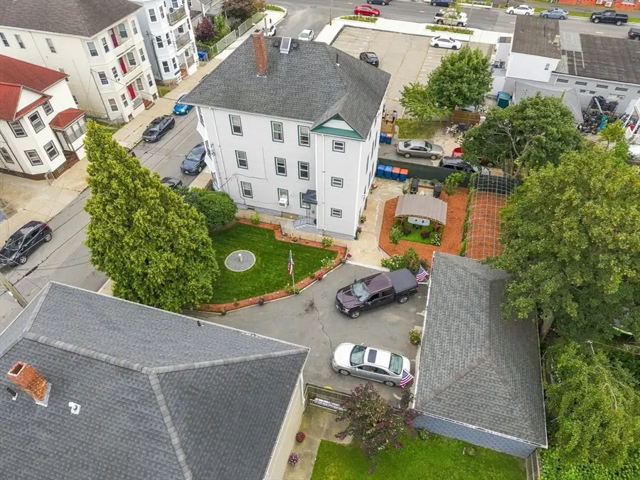 33 George St, New Bedford, MA 02744 - #2