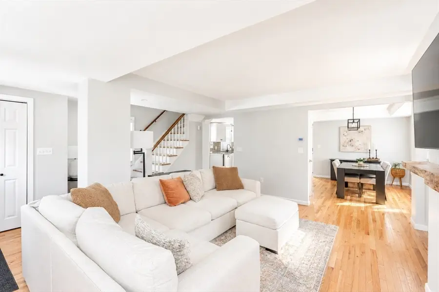 51 Woodrow Ave, Medford, MA 02155 - #3