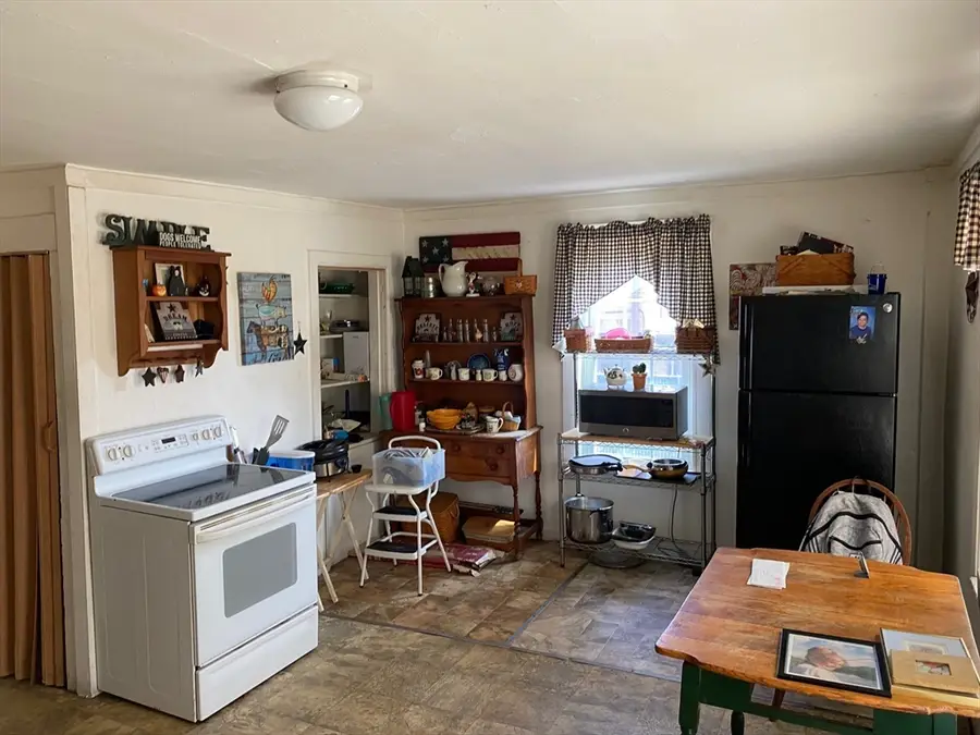 8-10 Highland St, Waltham, MA 02453 - #2