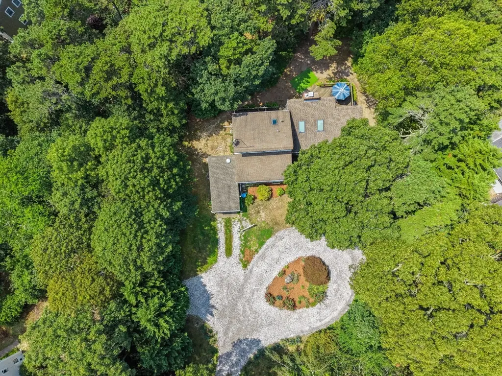 10 S Pond Dr, Brewster, MA 02631 - #1