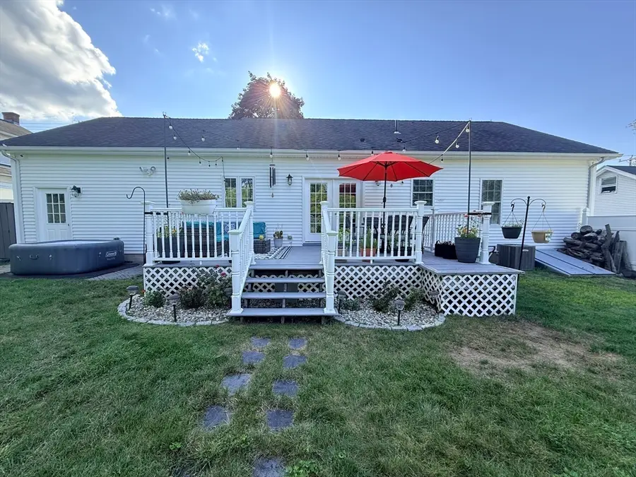 91 Royal St, Chicopee, MA 01020 - #2