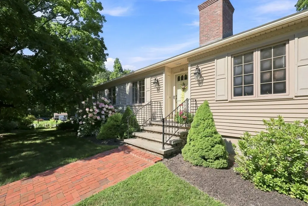 310 Briarwood Avenue, Southbridge, MA 01550 - #1