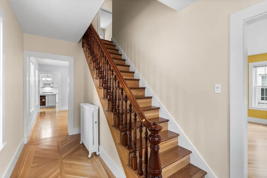 128 W Spruce St, Milford, MA 01757 - #3