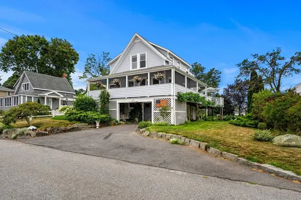 13 Riverside Rd, Gloucester, MA 01930