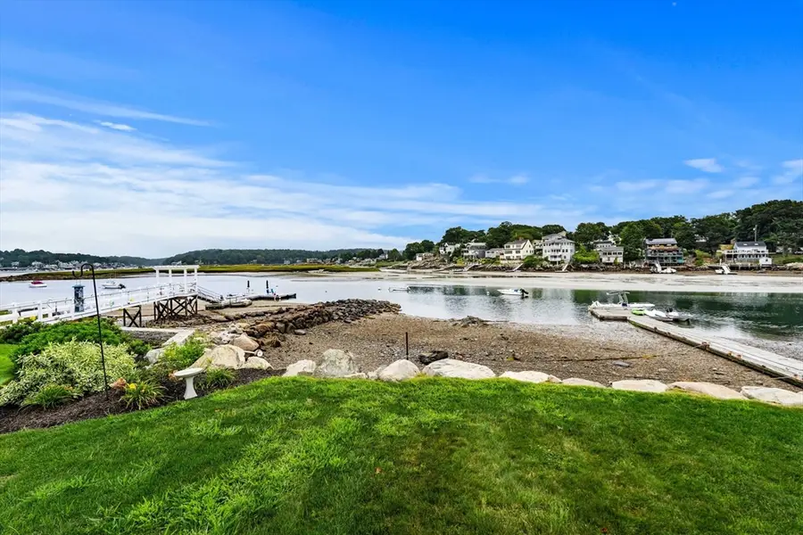 13 Riverside Rd, Gloucester, MA 01930 - #3