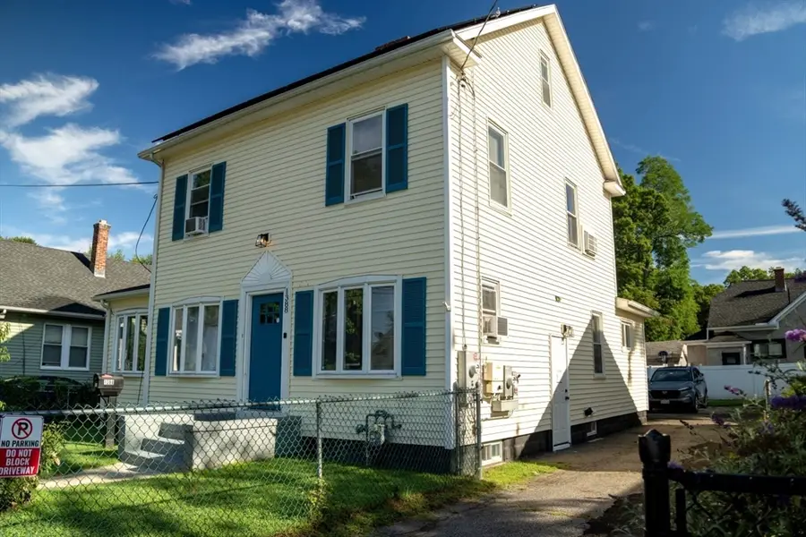 1388 Bay St, Springfield, MA 01109 - #2