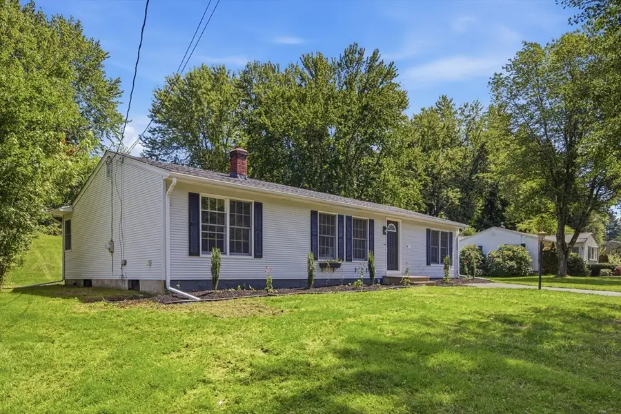 48 Westbrook Rd, South Hadley, MA 01075 - #3