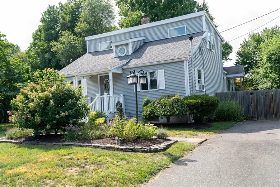 87 Berkshire Dr, Westfield, MA 01085 - #3