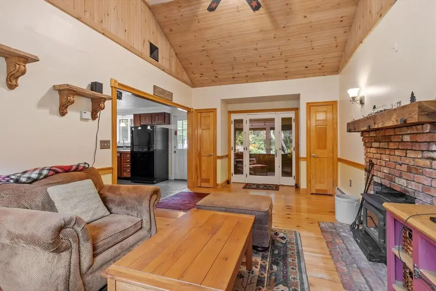 17 June Street, Pepperell, MA 01463 - #3