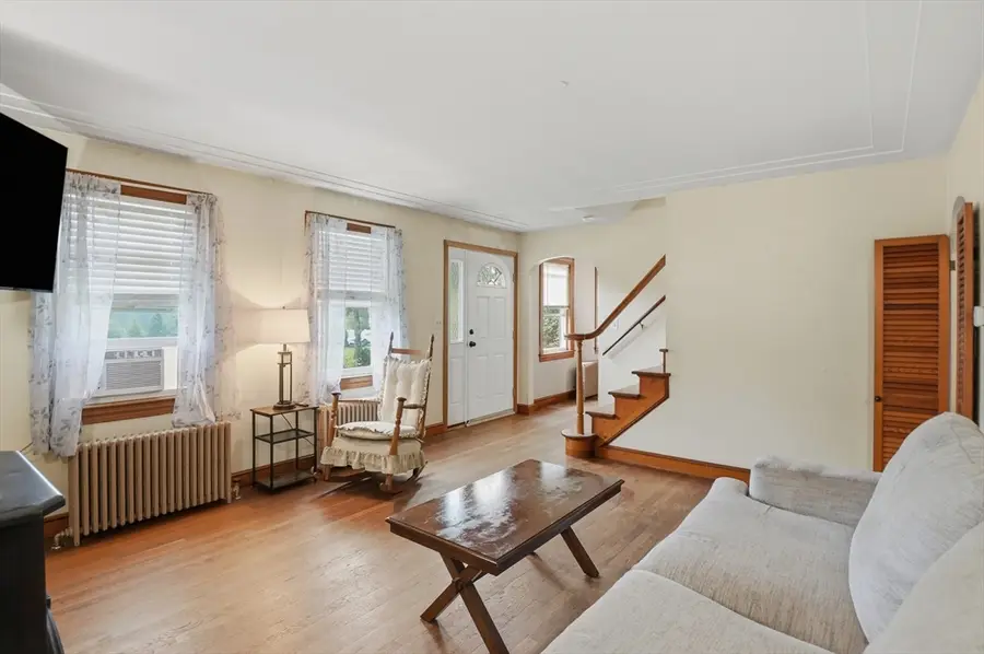 158 Oakham Road, Barre, MA 01005 - #3