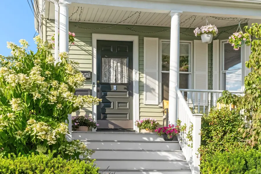 7 Short Street #1, Melrose, MA 02176 - #3