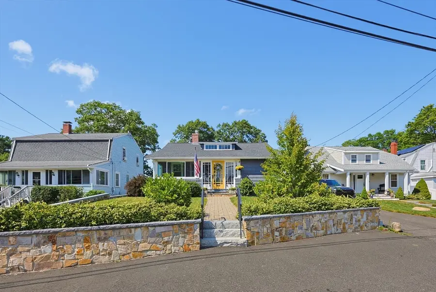 57 Pine Cir, Weymouth, MA 02190 - #3