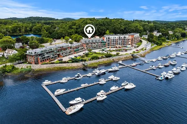60 Merrimac St #615, Amesbury, MA 01913