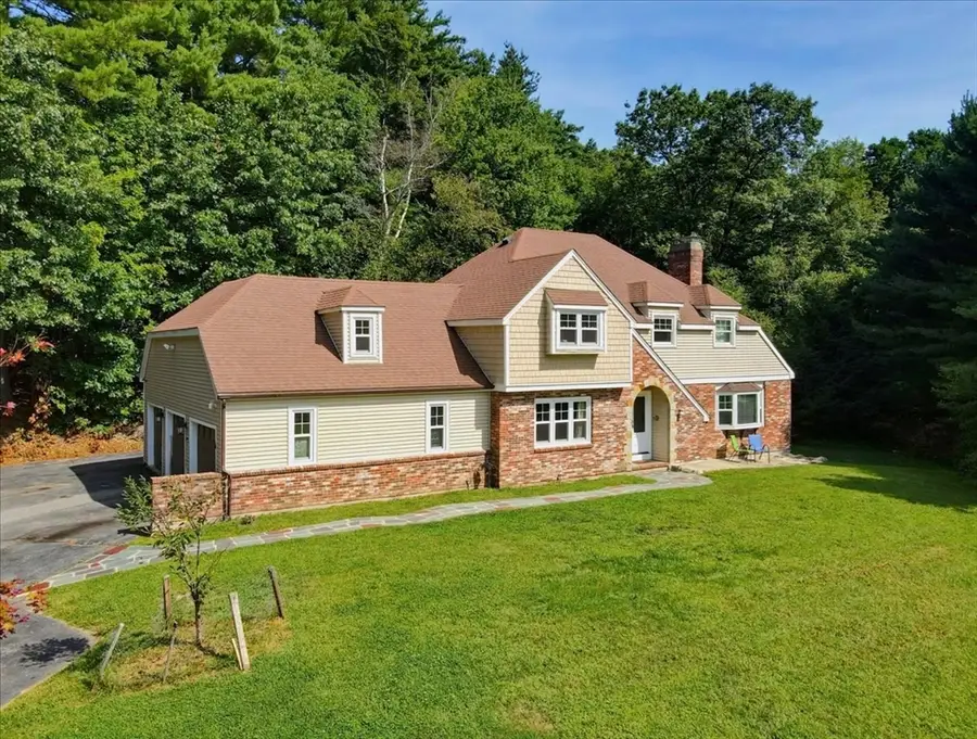 95 Jewett St, Pepperell, MA 01463 - #2