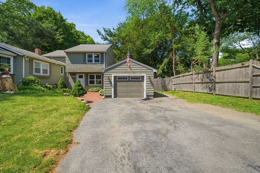 15 High Plain Sts, Sharon, MA 02067 - #2